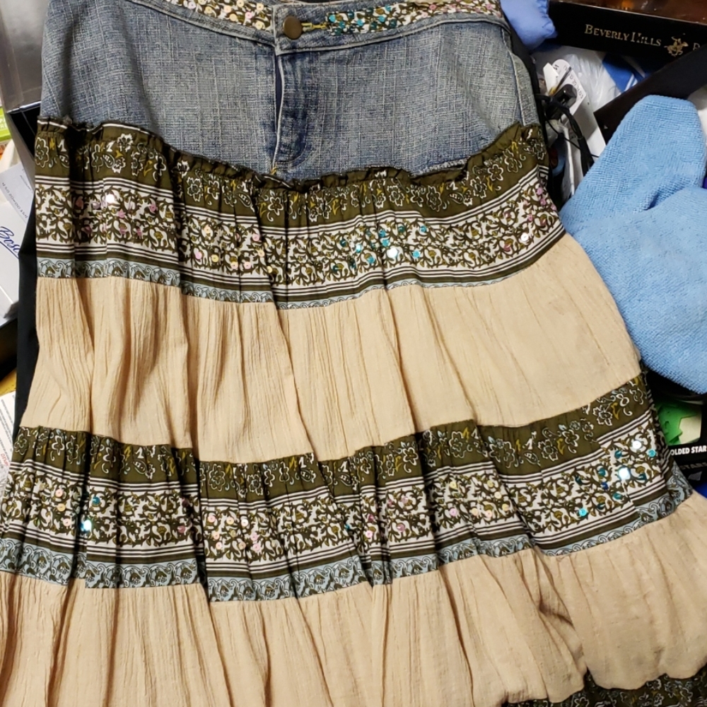 Skirt